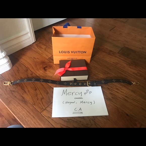 SOLD !!! LV adjustable mono strap - Picture 4 of 4